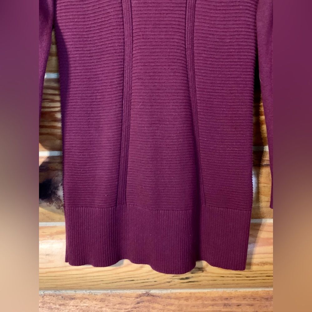 Style & Co. Tunic Length Burgundy Sweater with Angled Flap Collar Medium - Picture 6 of 10